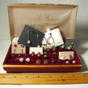 Vtg MCM Mele Clamshell EARRING Hard Travel Case + 15 pr Pierced Earrings Lot G58